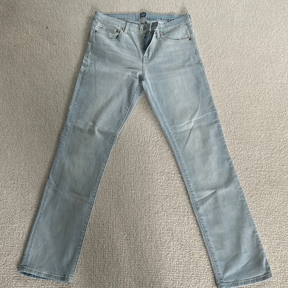 light wash gap jeans